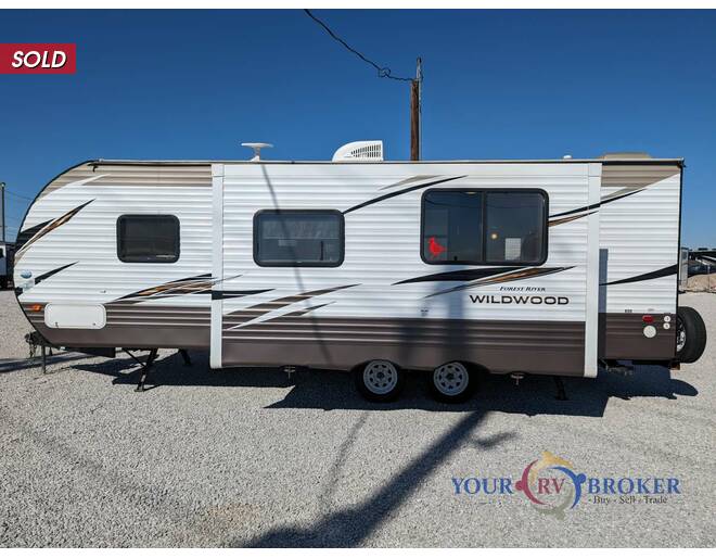 2018 Wildwood 26TBSS Travel Trailer at Your RV Broker STOCK# 263698 Photo 28