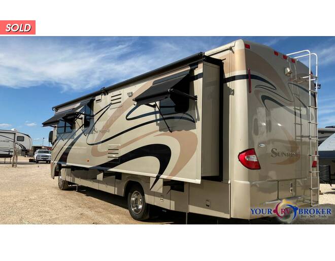 2008 Winnebago Sunrise A Ford 32H Class A at Your RV Broker STOCK# A02851 Photo 90