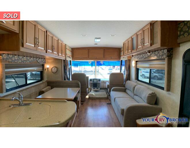 2008 Winnebago Sunrise A Ford 32H Class A at Your RV Broker STOCK# A02851 Photo 2