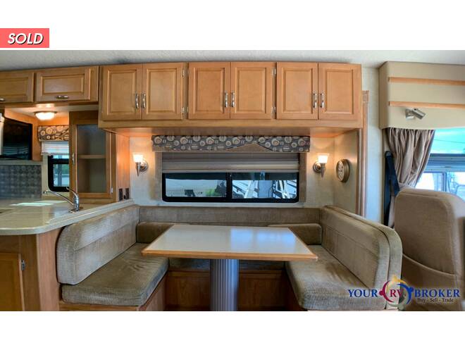 2008 Winnebago Sunrise A Ford 32H Class A at Your RV Broker STOCK# A02851 Photo 10