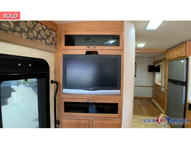2008 Winnebago Sunrise A Ford 32H Class A at Your RV Broker STOCK# A02851 Photo 19