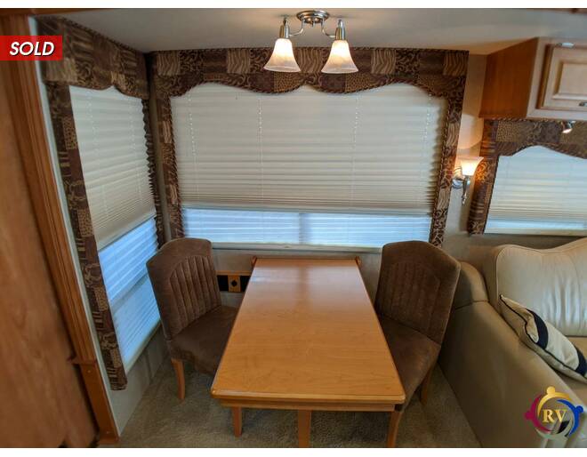 2006 Winnebago Tour Freightliner 40KD Class A at Your RV Broker STOCK# W02295 Photo 25