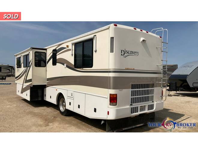 2001 Fleetwood Discovery Freightliner 37V Class A at Your RV Broker STOCK# H56831 Photo 102