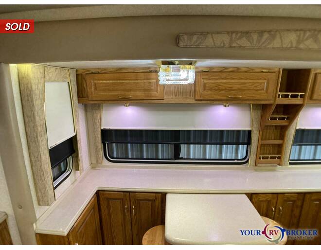 2001 National RV Marlin 370 Class A at Your RV Broker STOCK# 039191 Photo 22