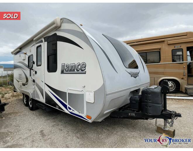 2015 Lance 1985 Travel Trailer at Your RV Broker STOCK# 316346 Photo 41