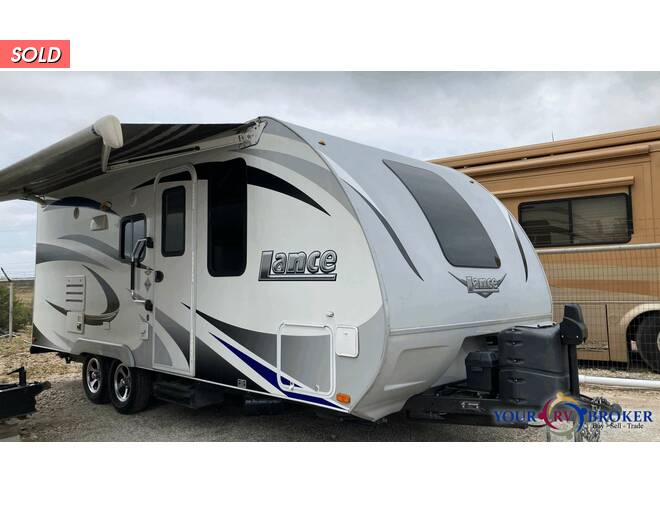 2015 Lance 1985 Travel Trailer at Your RV Broker STOCK# 316346 Photo 40