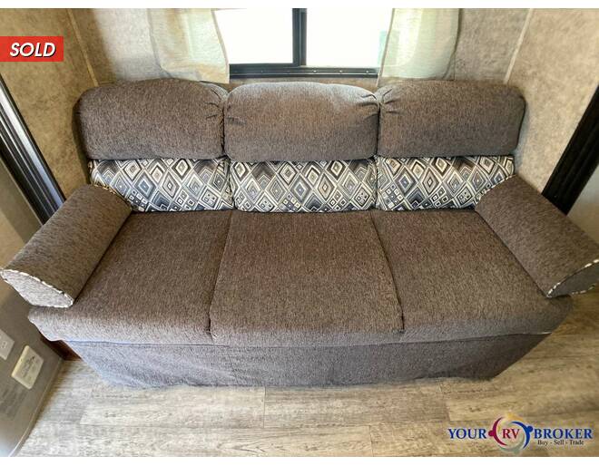 2016 Coachmen Freedom Express Ultra Lite 192RBS Travel Trailer at Your RV Broker STOCK# 020694 Photo 33