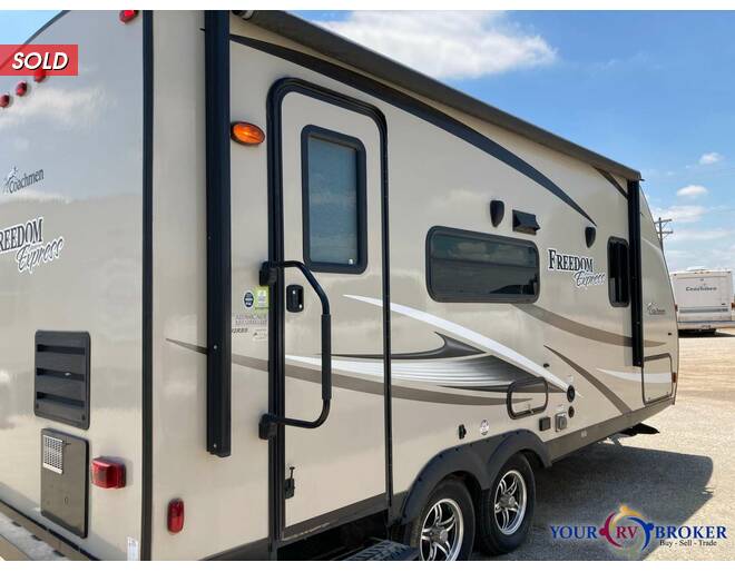 2016 Coachmen Freedom Express Ultra Lite 192RBS Travel Trailer at Your RV Broker STOCK# 020694 Photo 61