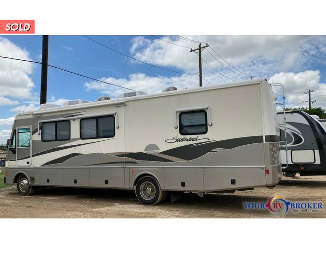 2003 Fleetwood Southwind 32VS Class A at Your RV Broker STOCK# A09332 Photo 93