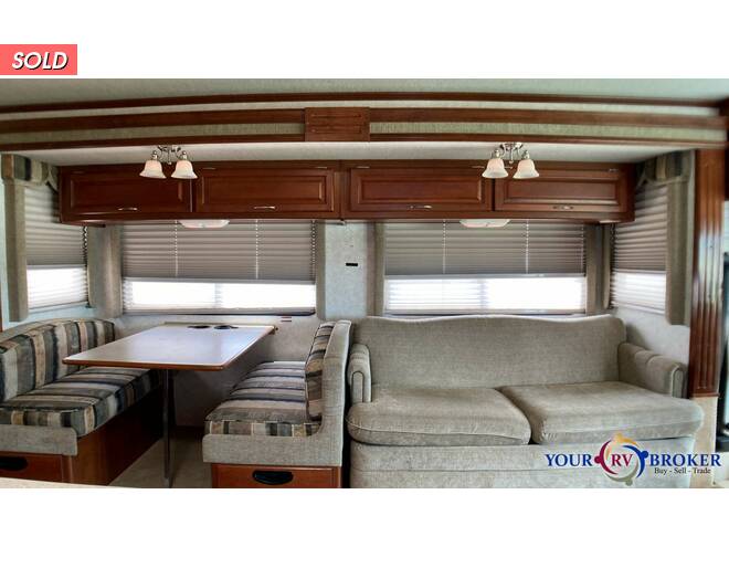 2003 Fleetwood Southwind 32VS Class A at Your RV Broker STOCK# A09332 Photo 22