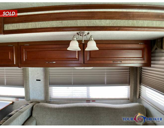 2003 Fleetwood Southwind 32VS Class A at Your RV Broker STOCK# A09332 Photo 26