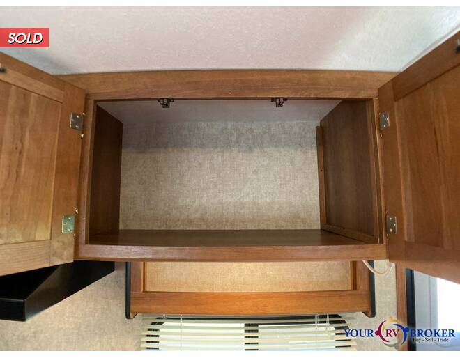 2017 Prime Time Tracer AIR 290AIR Travel Trailer at Your RV Broker STOCK# 511900 Photo 21
