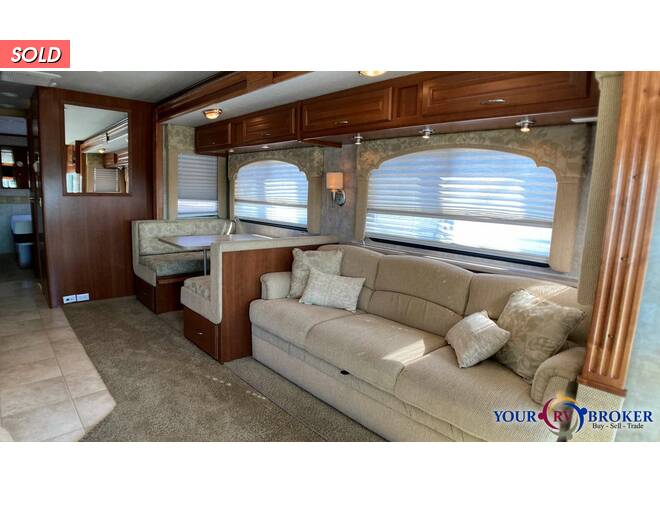 2008 Fleetwood Bounder 34G Class A at Your RV Broker STOCK# A02731 Photo 3