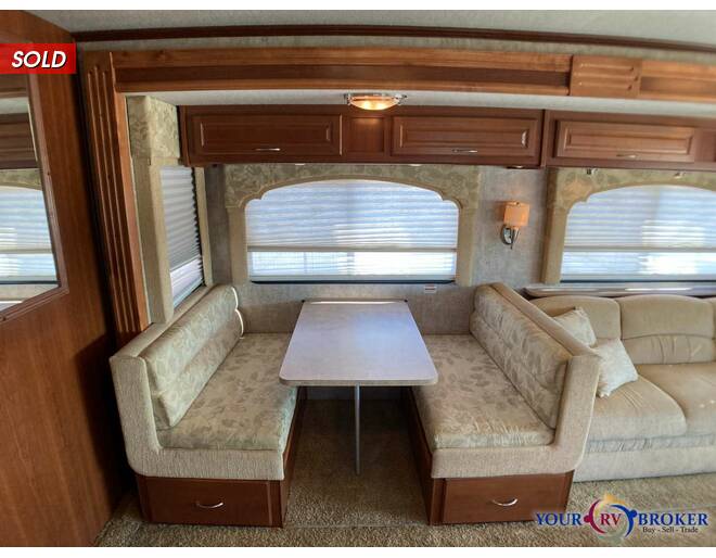 2008 Fleetwood Bounder 34G Class A at Your RV Broker STOCK# A02731 Photo 34