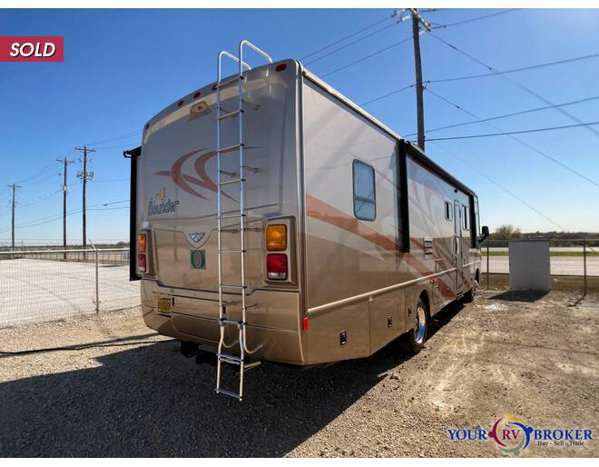 2008 Fleetwood Bounder 34G Class A at Your RV Broker STOCK# A02731 Photo 89