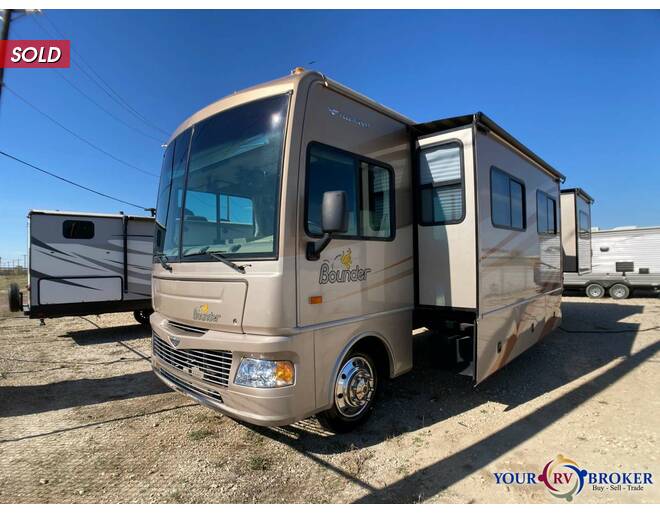 2008 Fleetwood Bounder 34G Class A at Your RV Broker STOCK# A02731 Photo 92