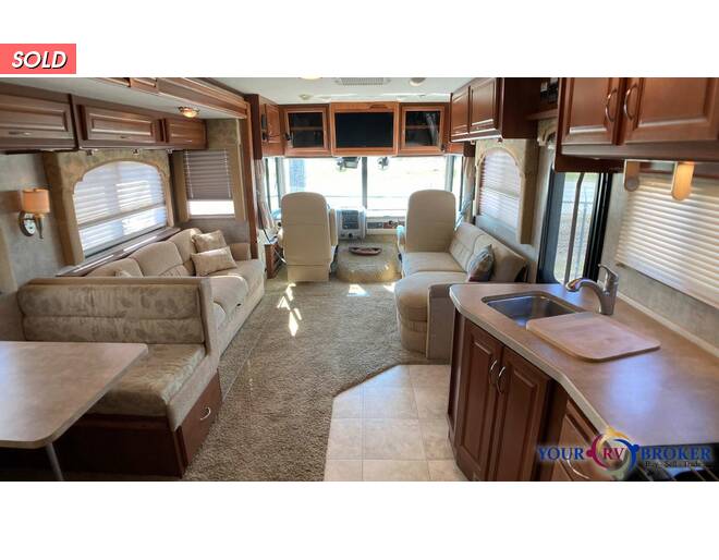 2008 Fleetwood Bounder 34G Class A at Your RV Broker STOCK# A02731 Photo 2