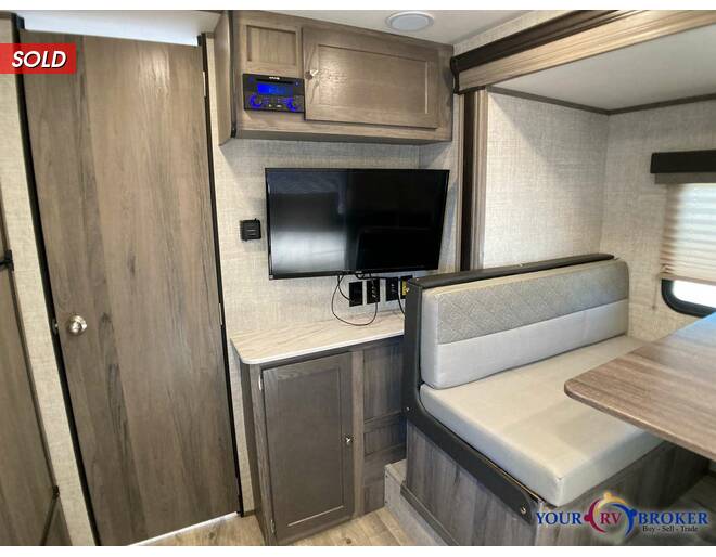2021 Gulf Stream Kingsport Ranch Edition 21QBD Travel Trailer at Your RV Broker STOCK# 049474 Photo 12