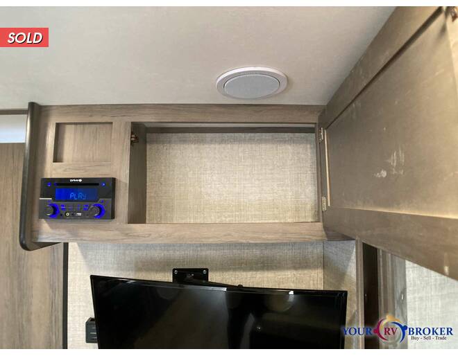 2021 Gulf Stream Kingsport Ranch Edition 21QBD Travel Trailer at Your RV Broker STOCK# 049474 Photo 13
