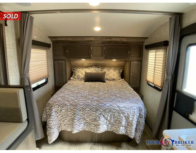 2021 Gulf Stream Kingsport Ranch Edition 21QBD Travel Trailer at Your RV Broker STOCK# 049474 Photo 4