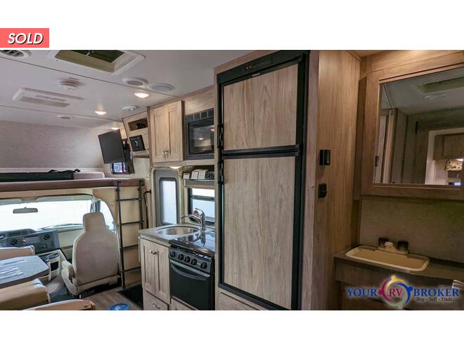 2018 Sunseeker LE 2250SLE Class C at Your RV Broker STOCK# DC29068 Photo 38