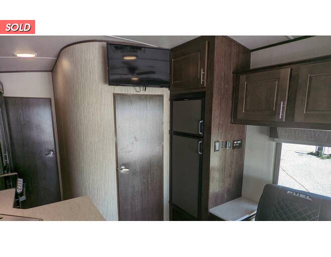 2019 Heartland Fuel Toy Hauler 305 Travel Trailer at Your RV Broker STOCK# 408826 Photo 34