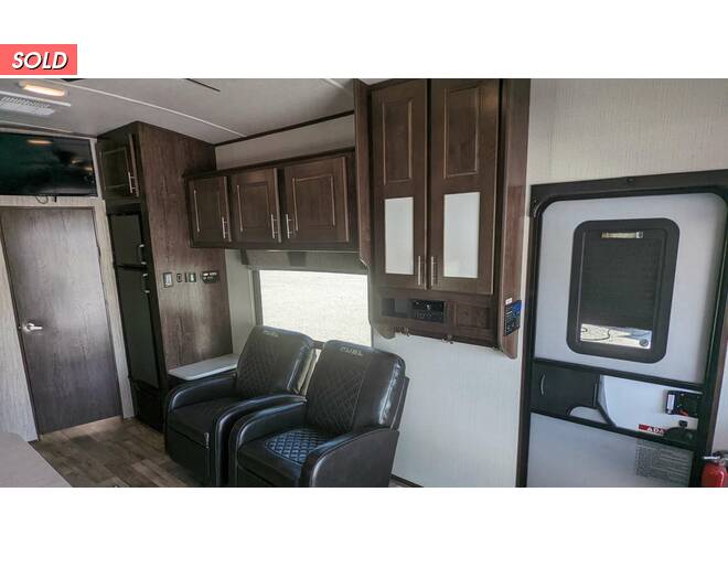 2019 Heartland Fuel Toy Hauler 305 Travel Trailer at Your RV Broker STOCK# 408826 Photo 4