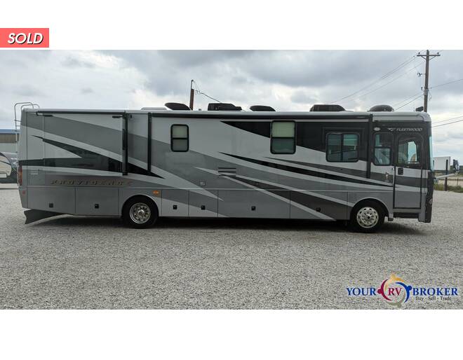 2006 Fleetwood Providence 39V Class A at Your RV Broker STOCK# W95778 Photo 31
