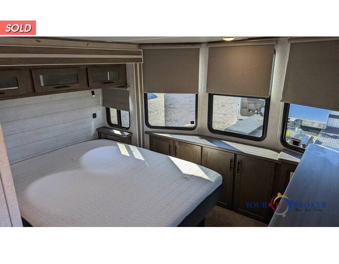 2021 Wildwood Grand Lodge 42DL Travel Trailer at Your RV Broker STOCK# 060411 Photo 12