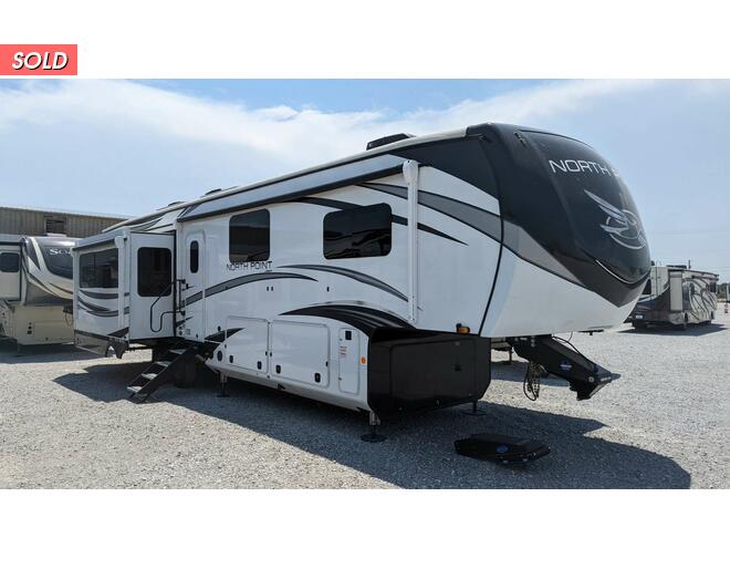 2022 Jayco North Point 377RLBH Fifth Wheel at Your RV Broker STOCK# LL0067 Photo 14