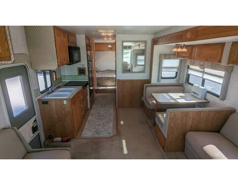 2005 Gulf Stream Independence 8330 Class A at Your RV Broker STOCK# A03393 Exterior Photo