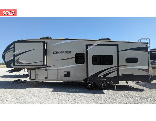 2017 Prime Time Crusader 319RKT Fifth Wheel at Your RV Broker STOCK# 120685 Photo 17
