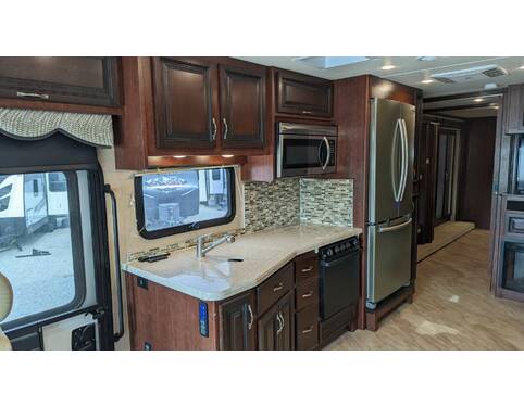 2017 Holiday Rambler Vacationer 36H Class A at Your RV Broker STOCK# A04760 Photo 4