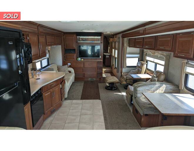 2008 Fleetwood Discovery Freightliner 40X Class A at Your RV Broker STOCK# Z65561 Photo 2