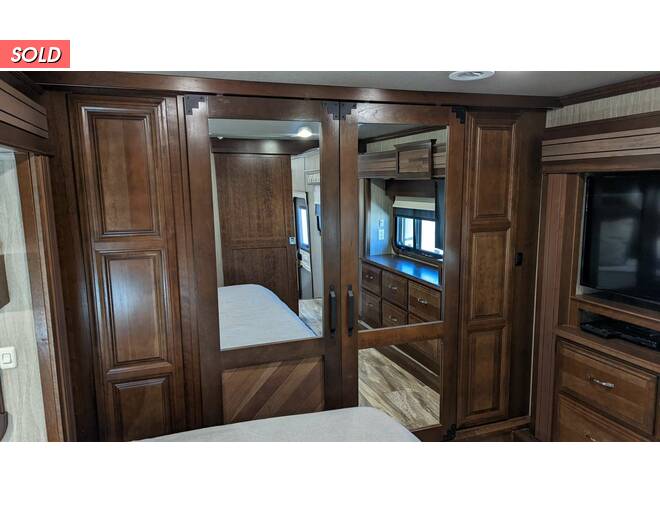 2018 DRV Mobile Suites Aire 38 Fifth Wheel at Your RV Broker STOCK# 347605 Photo 12