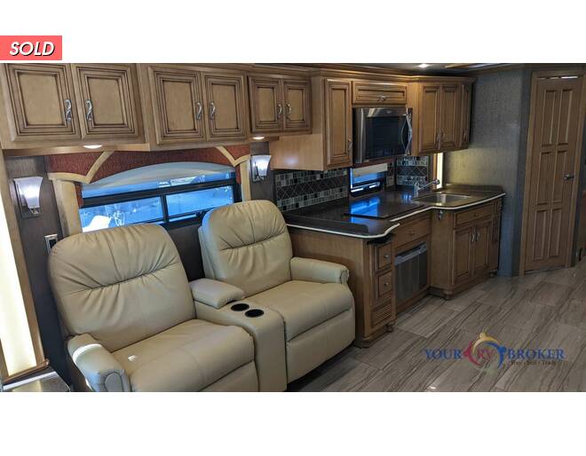 2015 Newmar Ventana Freightliner 4037 Class A at Your RV Broker STOCK# GP9790 Photo 13