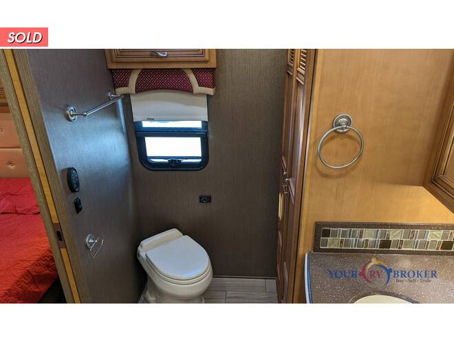 2015 Newmar Ventana Freightliner 4037 Class A at Your RV Broker STOCK# GP9790 Photo 18