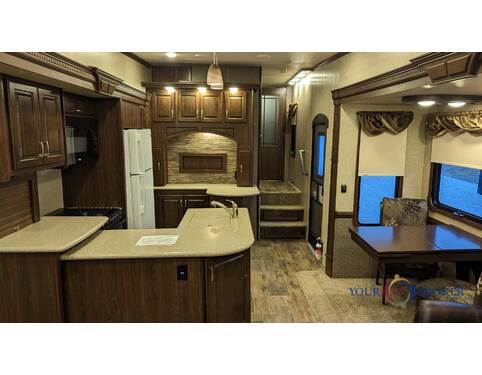 2016 Heartland Gateway 3500RE Fifth Wheel at Your RV Broker STOCK# 303524 Photo 3