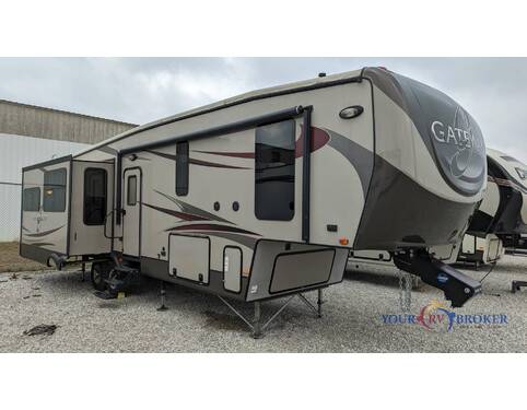 2016 Heartland Gateway 3500RE Fifth Wheel at Your RV Broker STOCK# 303524 Exterior Photo