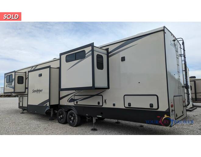 2021 Sandpiper Luxury 391FLRB Fifth Wheel at Your RV Broker STOCK# 043057 Photo 20