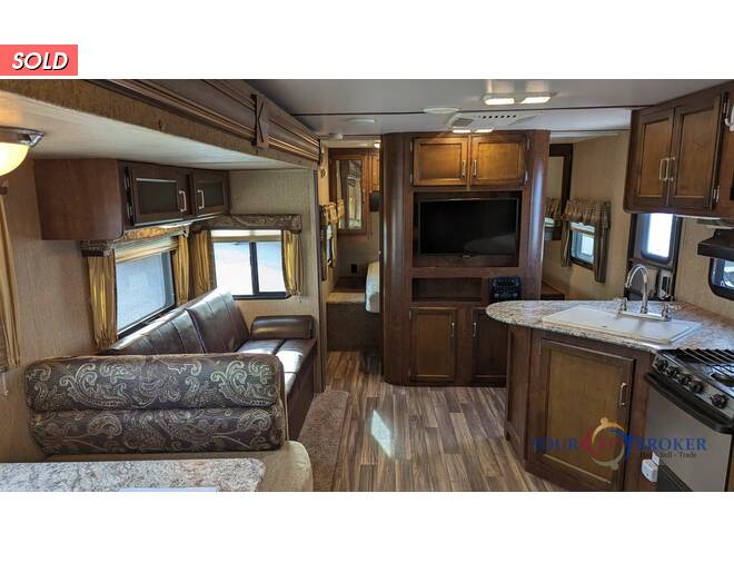 2016 Keystone Outback Ultra-Lite 293UBH Travel Trailer at Your RV Broker STOCK# 452951 Photo 3