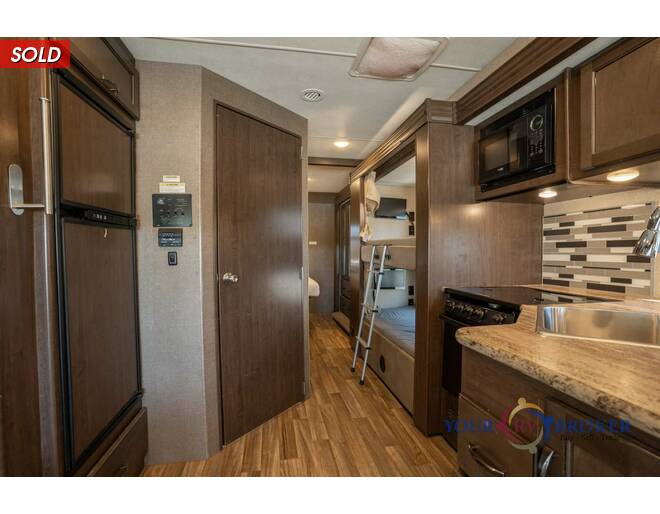 2019 Thor A.C.E. 30.2 Class A at Your RV Broker STOCK# A15095 Photo 26