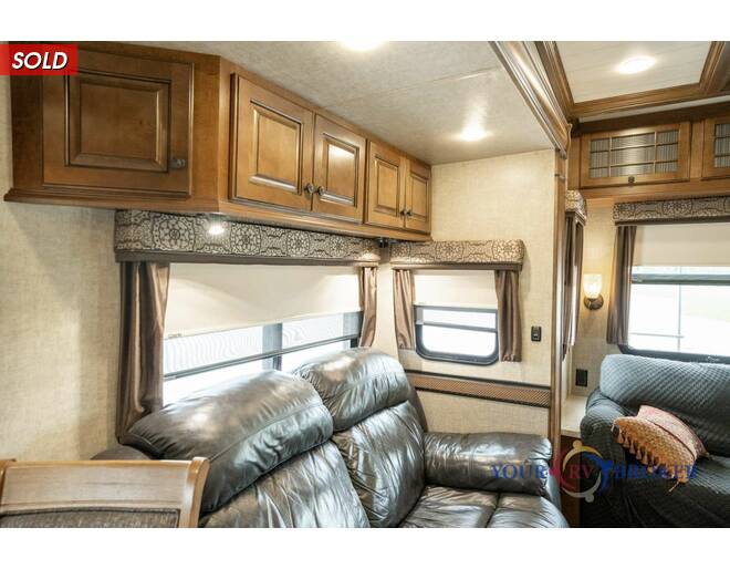 2015 Heartland Bighorn 3270RS Fifth Wheel at Your RV Broker STOCK# 299111 Photo 15
