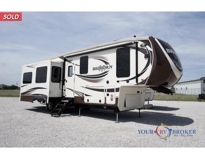2015 Heartland Bighorn 3270RS Fifth Wheel at Your RV Broker STOCK# 299111 Exterior Photo