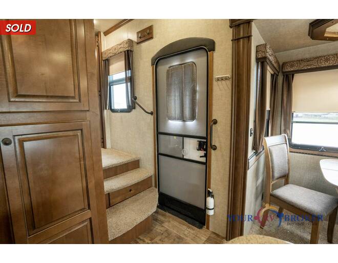 2015 Heartland Bighorn 3270RS Fifth Wheel at Your RV Broker STOCK# 299111 Photo 24