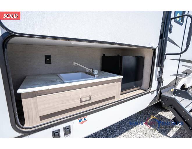 2020 Coachmen Freedom Express Ultra Lite 287BHDS Travel Trailer at Your RV Broker STOCK# 011248 Photo 31