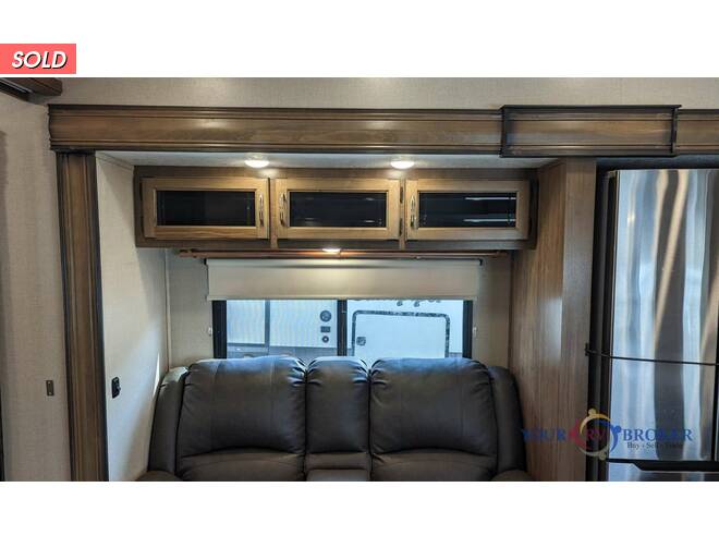 2021 Coachmen Chaparral 373MBRB Fifth Wheel at Your RV Broker STOCK# 325520 Photo 5