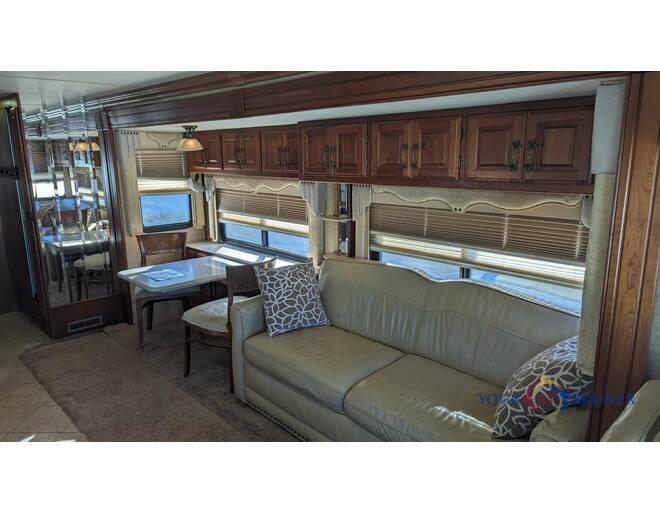 2005 American Coach American Tradition Liberty 40L Class A at Your RV Broker STOCK# 049120 Photo 9