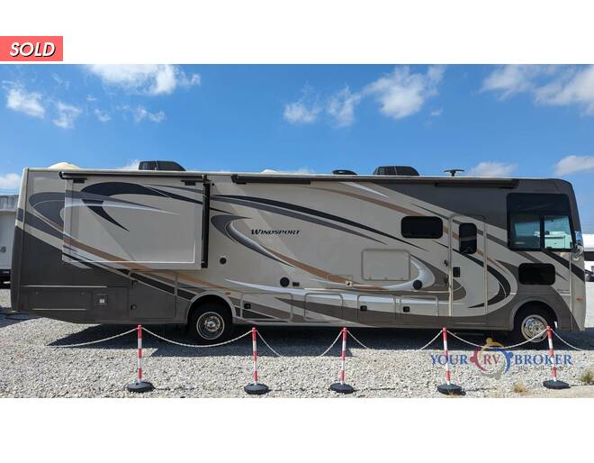 2018 Thor Windsport Ford F-53 35M Class A at Your RV Broker STOCK# A06467 Photo 30
