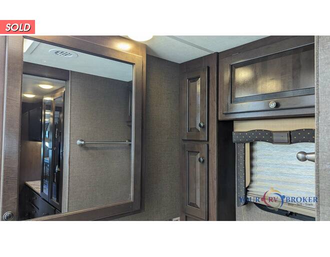 2018 Thor Windsport Ford 35M Class A at Your RV Broker STOCK# A06467 Photo 27